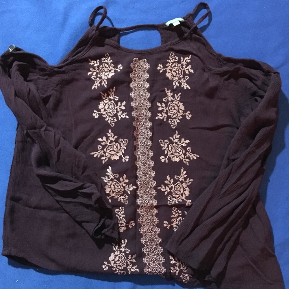 Open shoulder blouse